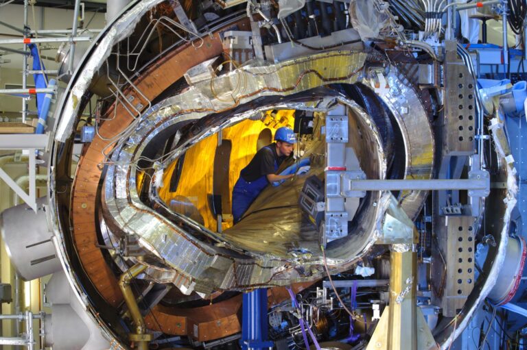 w7x torus innen 0491 768x511