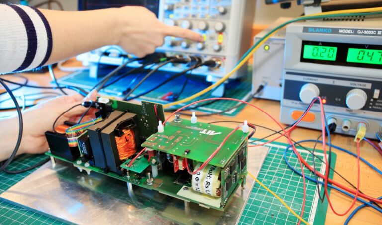 Gallium Nitrid Onboard Charger Prototyp  c  AIT web 768x452