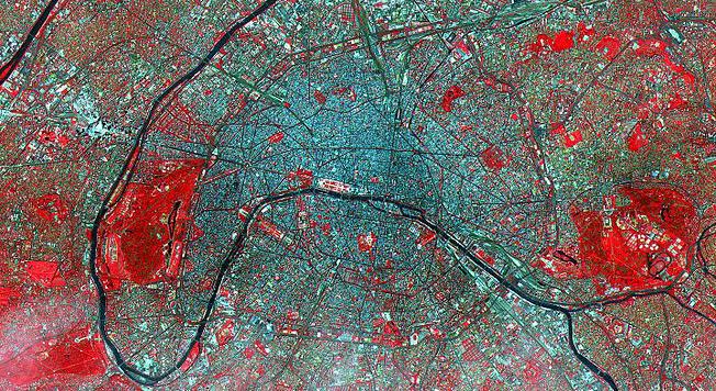 Satellite20image20Paris crop1