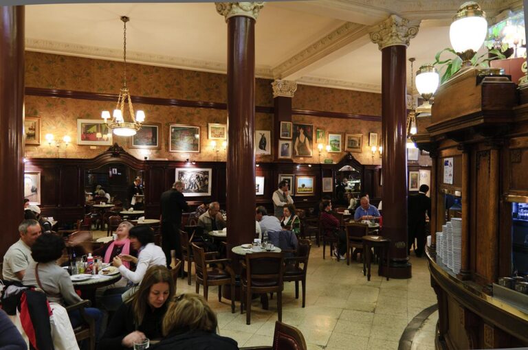 coffeehouse1 768x510