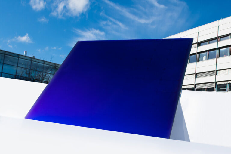 Morpho blau resource space 768x512